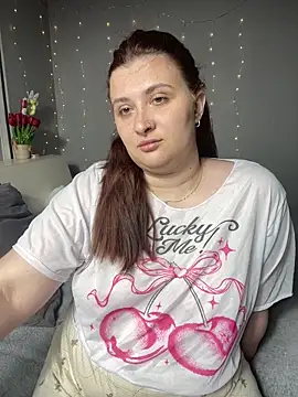 Snapshot of AureTease chatting on May 24, 6:24 pm AureTease online show from May 24, 6:24 pm