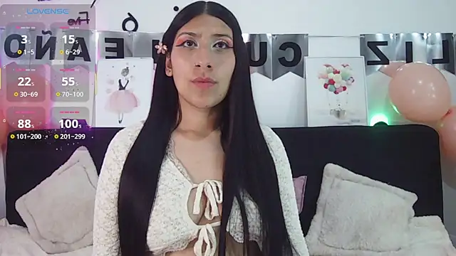 Sara Blum online show from June 12, 9:25 pm