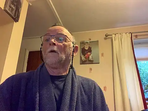 Moonraker64 online show from May 19, 5:14 am
