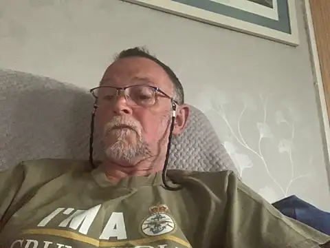 Moonraker64 online show from May 27, 7:33 pm