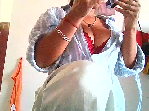 RubinaKhan6 online show from June 10, 1:06 am