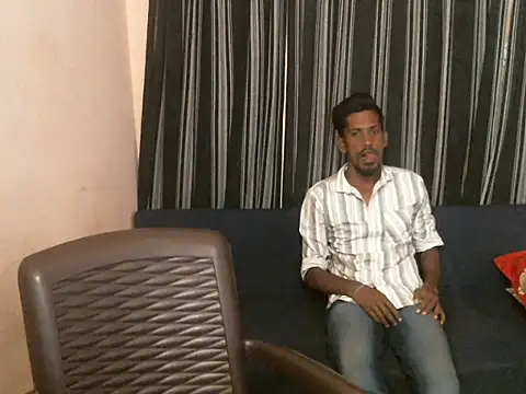 Snapshot of indianvijay chatting on June 19, 9:02 am indianvijay online show from June 19, 9:02 am