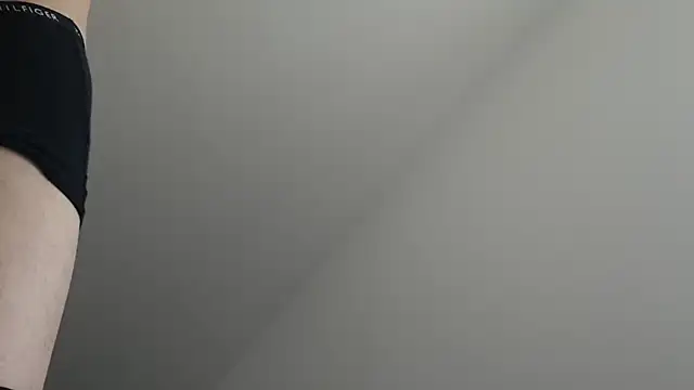Snapshot of liamtwink chatting on June 10, 4:28 pm liamtwink online show from June 10, 4:28 pm