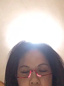 Snapshot of nidejiejie chatting on May 11, 2:45 pm nidejiejie online show from May 11, 2:45 pm