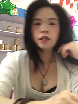 Snapshot of nidejiejie chatting on May 17, 12:30 am nidejiejie online show from May 17, 12:30 am