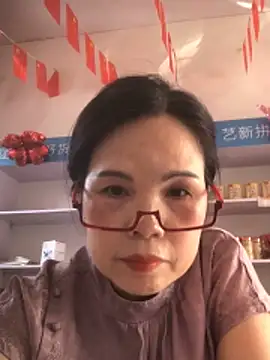 Snapshot of nidejiejie chatting on June 15, 2:36 am nidejiejie online show from June 15, 2:36 am