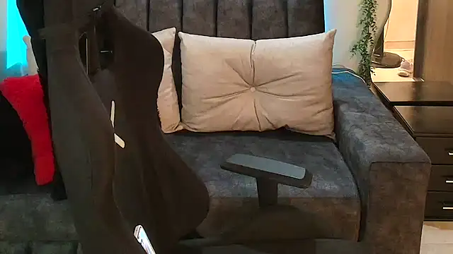 LUCYMILF SEXY online show from June 5, 6:02 pm