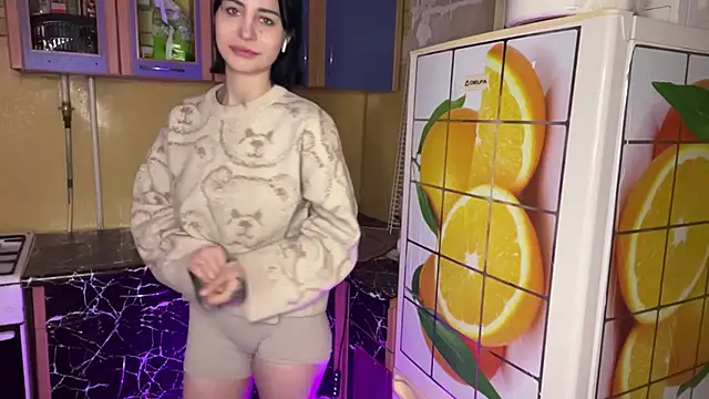 SuccubKira online show from May 4, 6:15 pm