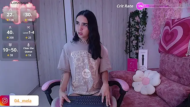 naomi femme online show from June 19, 12:20 pm