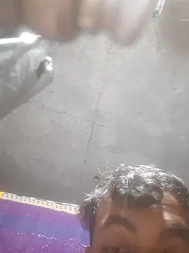Snapshot of rdxsaad53 chatting on May 26, 5:09 pm rdxsaad53 online show from May 26, 5:09 pm
