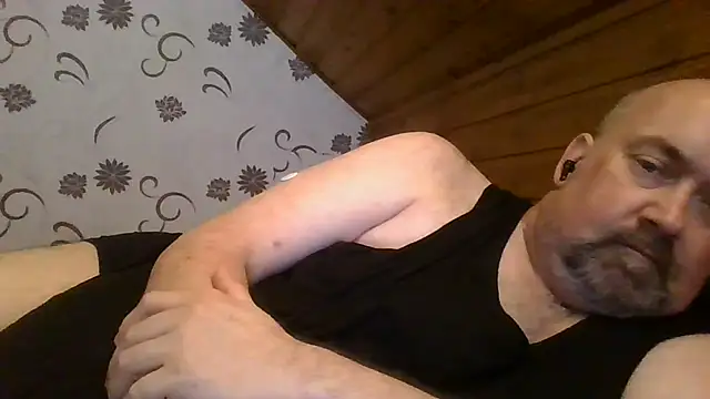 Snapshot of Carsten5 chatting on June 21, 4:37 am Carsten5 online show from June 21, 4:37 am