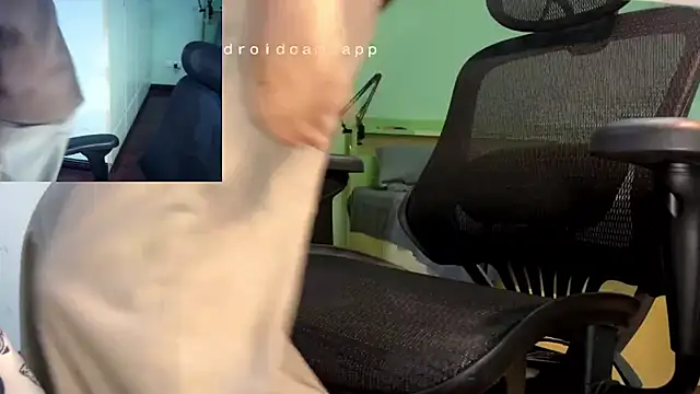 mrcake666 online show from June 7, 11:25 am