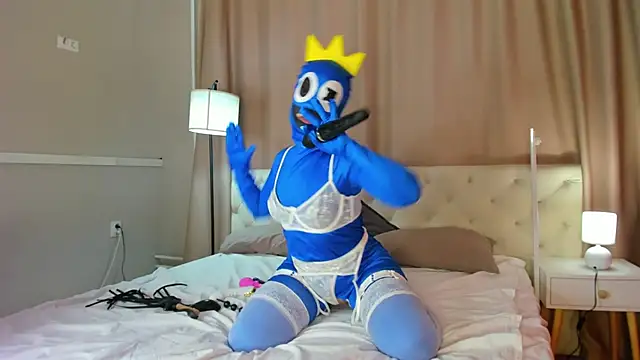 Nikki Mi1k online show from June 6, 9:47 am