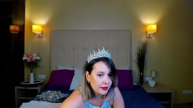 Nikki Mi1k online show from July 13, 5:27 pm
