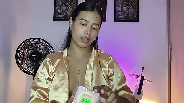 Raven stonee01 online show from July 3, 12:17 am