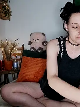 Goddessm00n1 online show from June 5, 10:48 pm