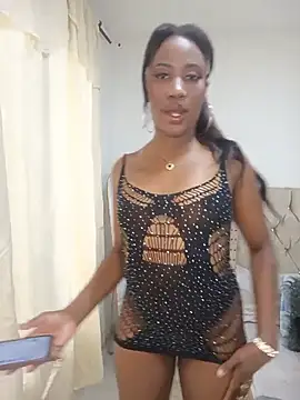 Snapshot of Rossiecameron_ chatting on May 11, 9:23 pm Rossiecameron online show from May 11, 9:23 pm