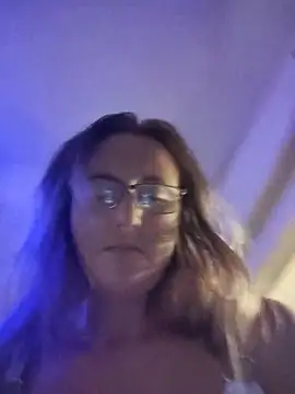 Queenle91 online show from June 14, 2:24 am
