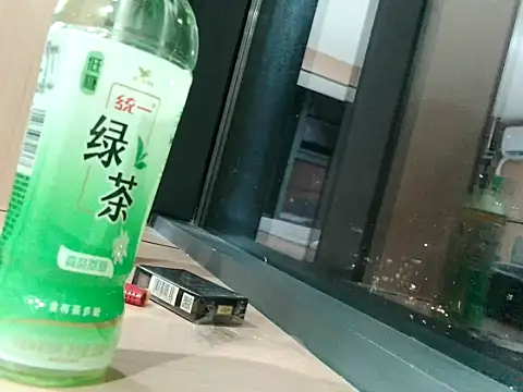 makelovebich online show from May 6, 2:44 pm