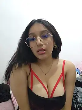 babyangel2002 online show from May 12, 10:18 pm