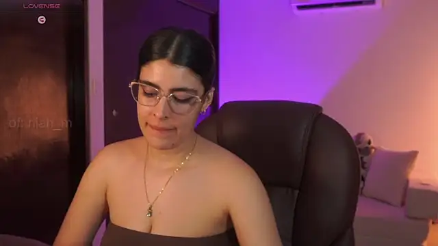  Niah online show from June 3, 10:59 pm
