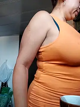 Tumilf online show from May 20, 1:28 pm