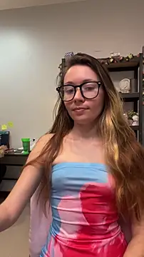 Mini girl do it better online show from June 5, 10:04 pm