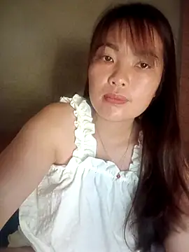 Snapshot of MUNMUN2K5 chatting on July 6, 1:02 am MUNMUN2K5 online show from July 6, 1:02 am