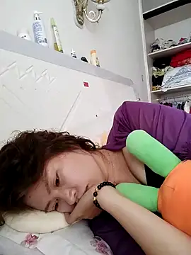huiliu228 online show from May 19, 2:07 am