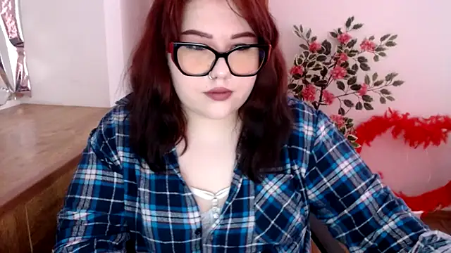 KarolinasHot online show from June 10, 6:51 pm