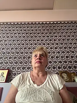 AnastasiaGrey777 online show from June 19, 5:56 am