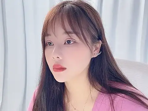 Qingqing19 online show from May 17, 2:31 am