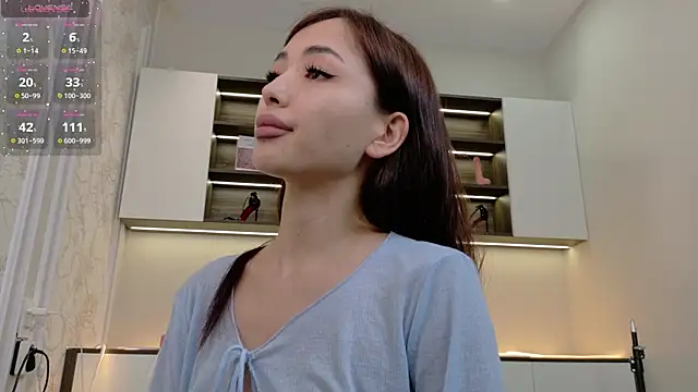 Snapshot of nyxxfire chatting on May 16, 11:20 am nyxxfire online show from May 16, 11:20 am