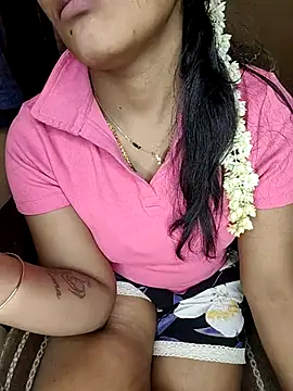 Snapshot of Tamil__Thara003 chatting on June 28, 5:41 pm Tamil Thara003 online show from June 28, 5:41 pm