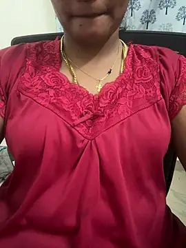 Snapshot of Tamil__Thara003 chatting on July 10, 6:54 pm Tamil Thara003 online show from July 10, 6:54 pm