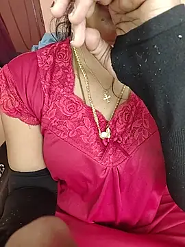 Snapshot of Tamil__Thara003 chatting on July 16, 11:27 am Tamil Thara003 online show from July 16, 11:27 am