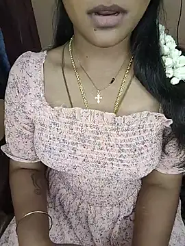 Snapshot of Tamil__Thara003 chatting on July 18, 4:44 pm Tamil Thara003 online show from July 18, 4:44 pm