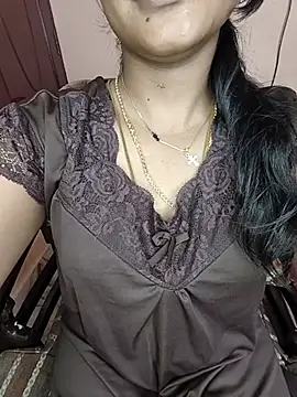 Snapshot of Tamil__Thara003 chatting on July 26, 6:10 am Tamil Thara003 online show from July 26, 6:10 am