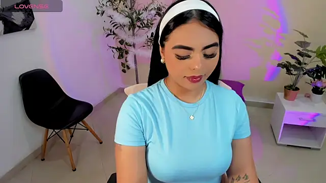 Margot Robie online show from May 9, 2:44 pm