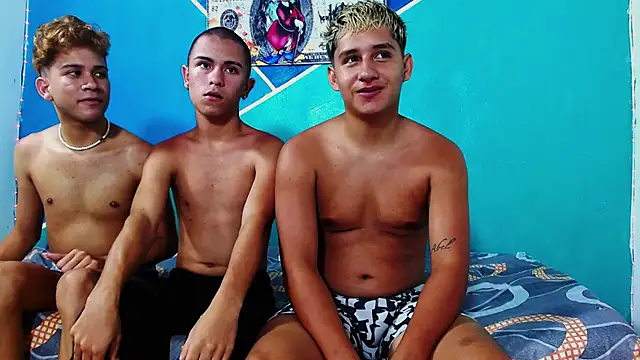 wild boys zs online show from June 14, 3:08 am