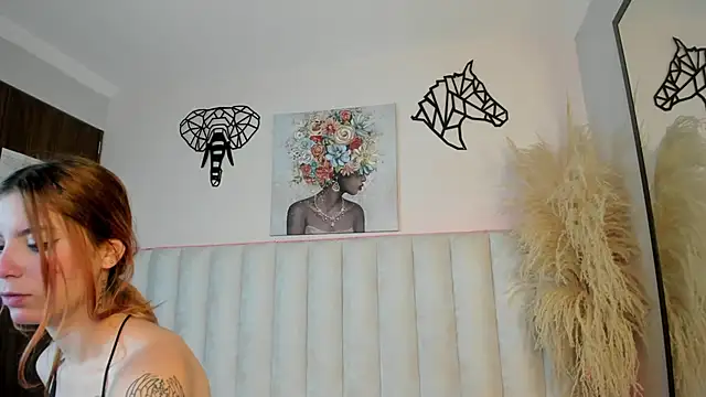 Snapshot of Kira_Venom chatting on June 19, 12:09 pm Kira Venom online show from June 19, 12:09 pm