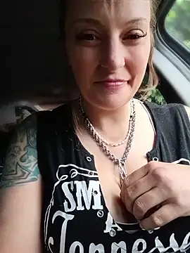 Lust2Dust online show from June 9, 5:13 pm