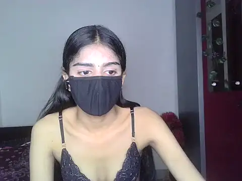 Snapshot of SASSY__BABY_ chatting on June 18, 9:25 am SASSY BABY online show from June 18, 9:25 am
