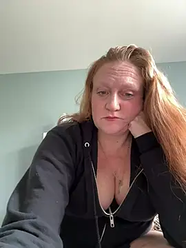 Kellilyn10 online show from May 24, 7:08 pm