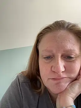 Kellilyn10 online show from May 28, 4:48 pm