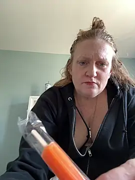 Kellilyn10 online show from June 2, 3:36 pm