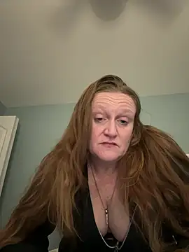 Kellilyn10 online show from June 11, 2:11 am