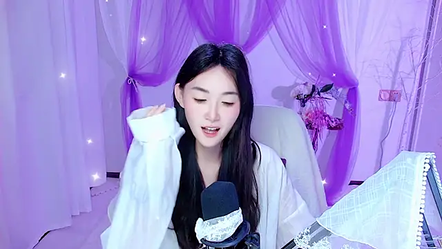 Tili Lucky online show from June 30, 1:39 am