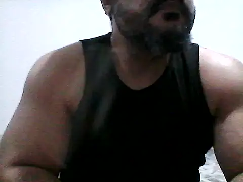 Snapshot of stallony chatting on June 11, 12:32 am stallony online show from June 11, 12:32 am