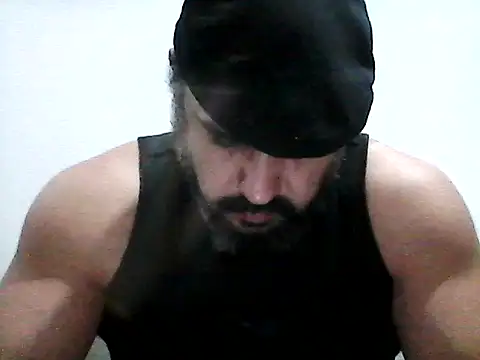 Snapshot of stallony chatting on June 27, 1:32 am stallony online show from June 27, 1:32 am